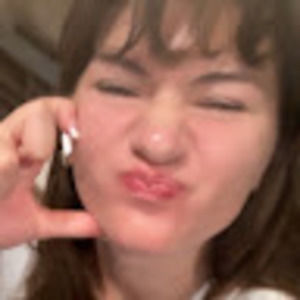 Meet your Posher, Charlotte